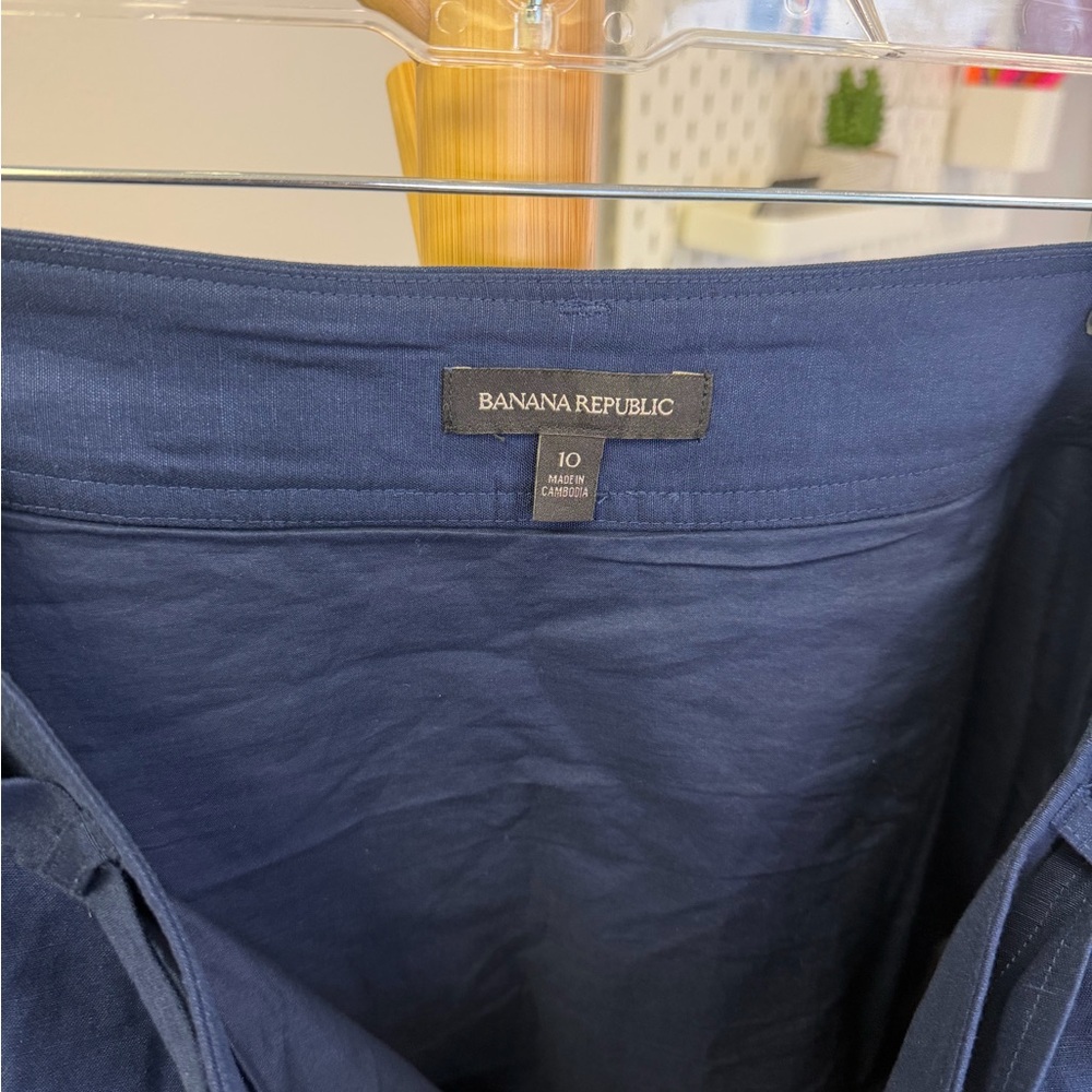 Banana Republic Navy Blue Line. Blend Skirt Size 10 - Picture 4 of 6